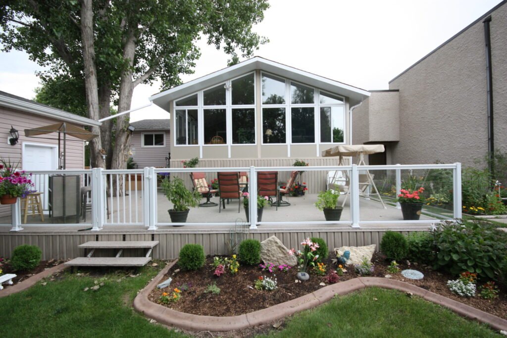 Expert sunroom installation in Charlotte, NC. Custom-built and energy-efficient sunroom solutions by trusted professionals since 1995.